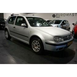 Volkswagen Golf 1.4-16V Comfortline Airco/Nieuw Apk
