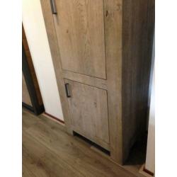 kast, wit landelijk 180x75x45 nu voor 250 euro