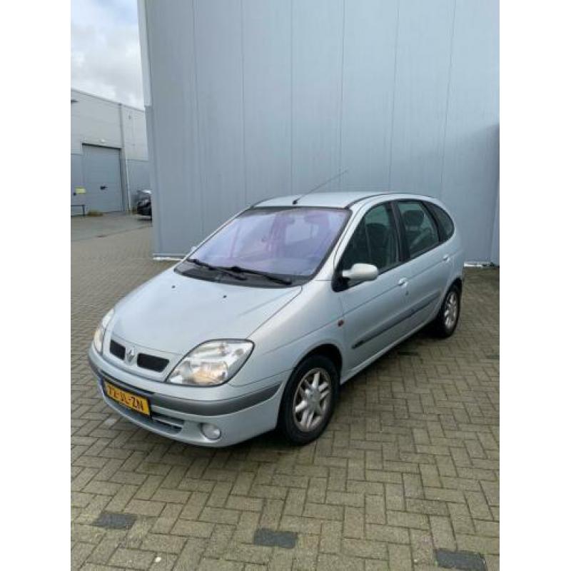 Renault Megane Scenic 1.6 16V Expr AUT 2005 2002 Grijs