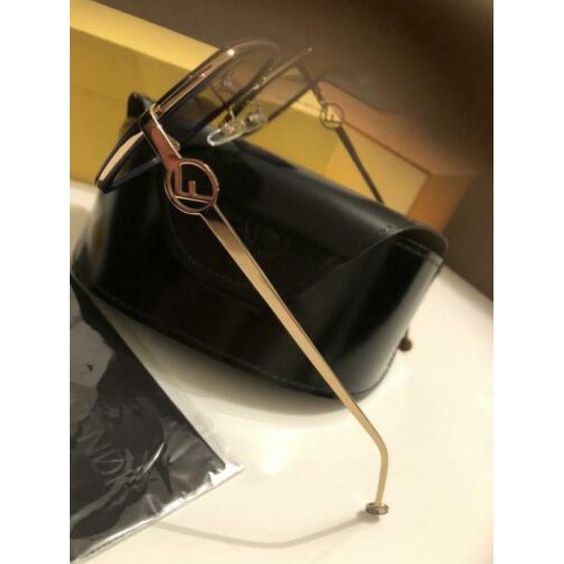 Fendi zonnebril nieuw