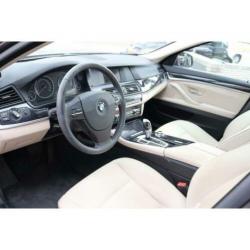 BMW 5 Serie Touring 520i Executive + Leer Navigatie Panorama