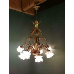 Vintage Goudkleurige Florale Kroonluchter. €175,-.