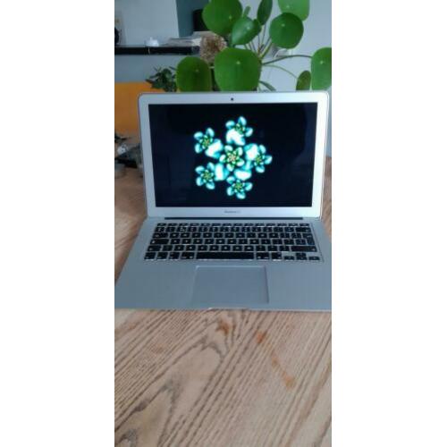 MacBook Air (13-inch, Early 2015)