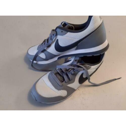 Nike sneakers 1x gedragen maat 39