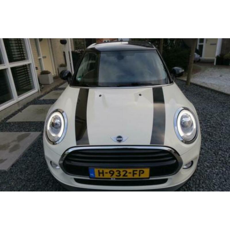 Mini Cooper 1.5 2016 White 5-deurs