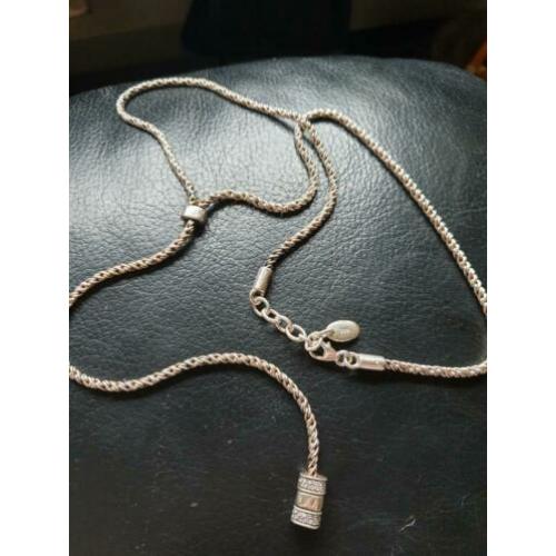 Schitterende massieve zilveren Esprit ketting. Mooi!!