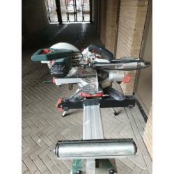 Afkortzaag metabo kgs 254 m met onderstel