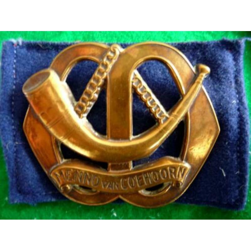 oud baret embleem - REGIMENT MENNO VAN COEHOORN -