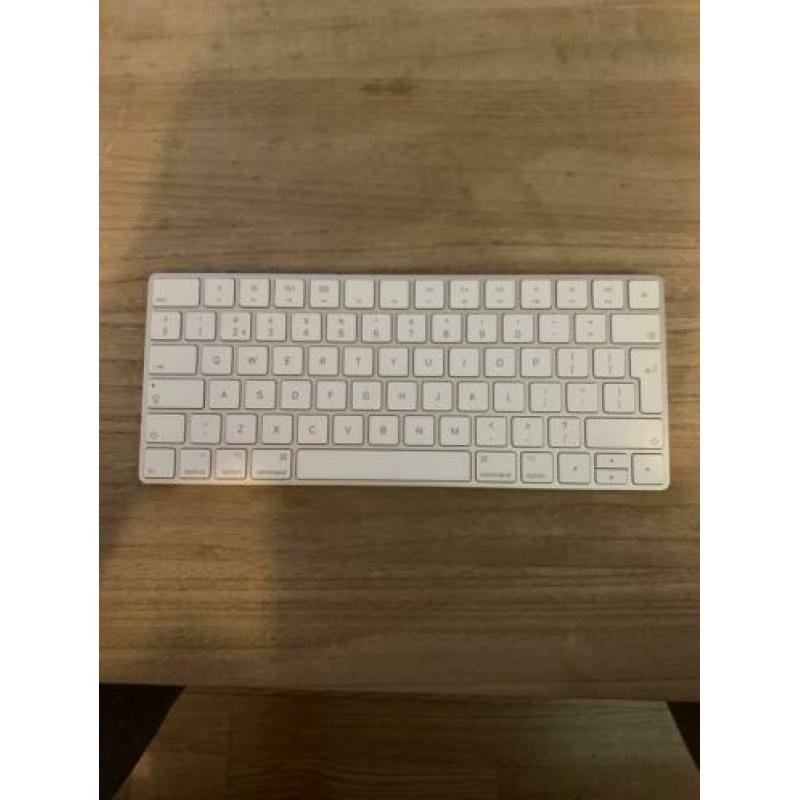 Apple magic keyboard