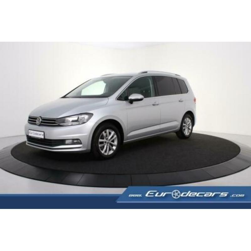 Volkswagen Touran 1.6 TDI Highline DSG *Navigatie*Leer*Pdc*