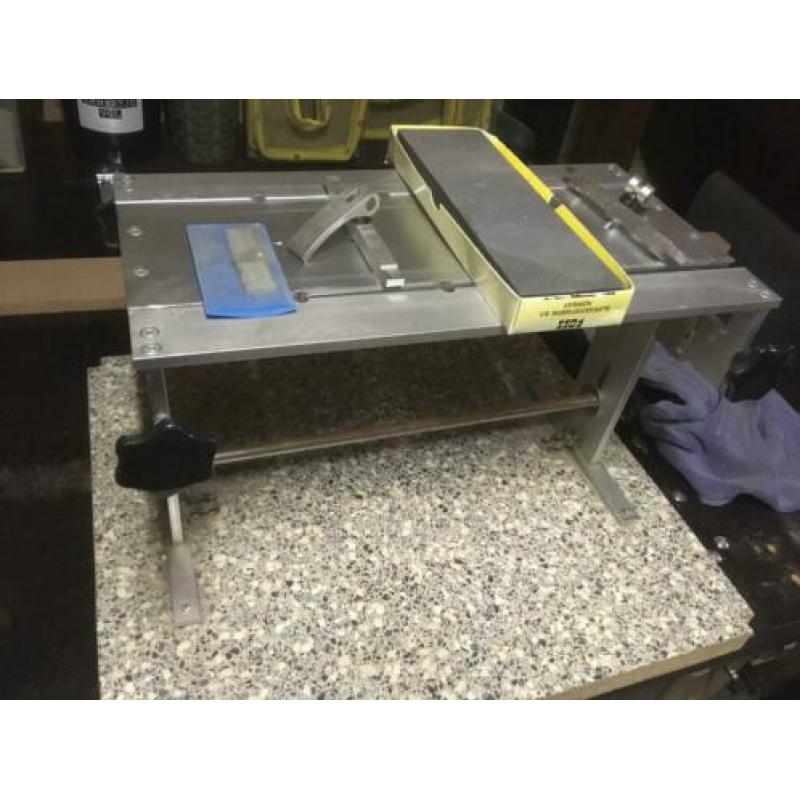 Schaatsslijptafel