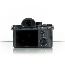 Sony A7R mark III ( a7 r 3 )