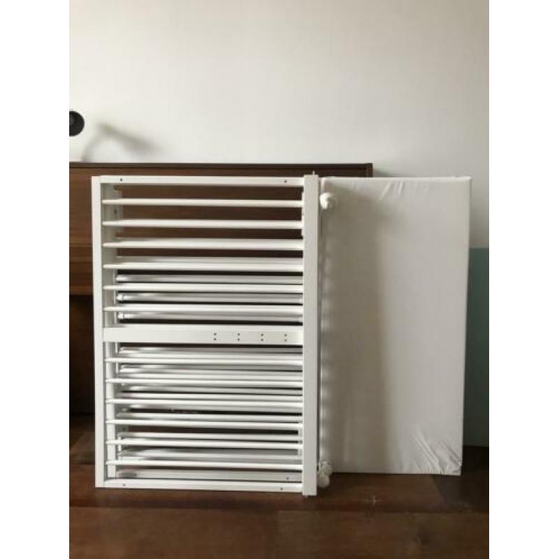 Baby box wit 100x96 cm zo goed als nieuw
