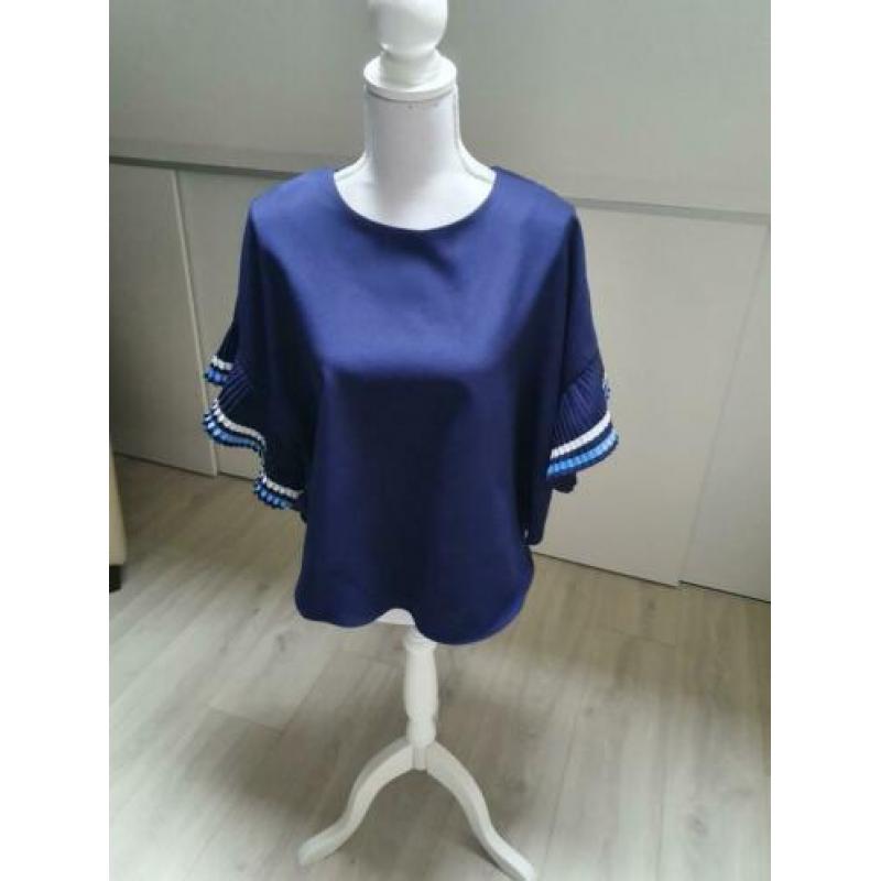 Leuke bloes maat m/l merk gd