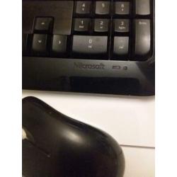 Totsenbord met mouse