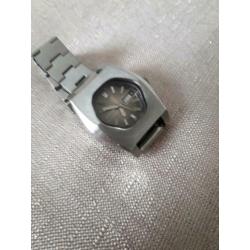 Vintage automatic ENICAR horloge loopt goed - met dag +datum