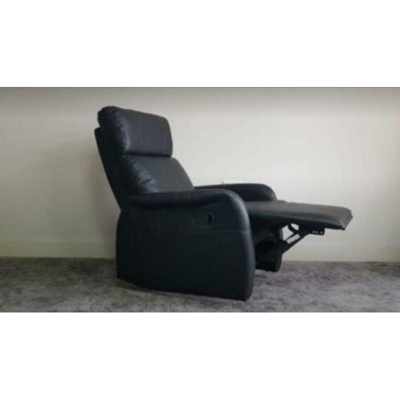 Te koop, 2 zeer mooie (als nieuw) relax Fauteuils.