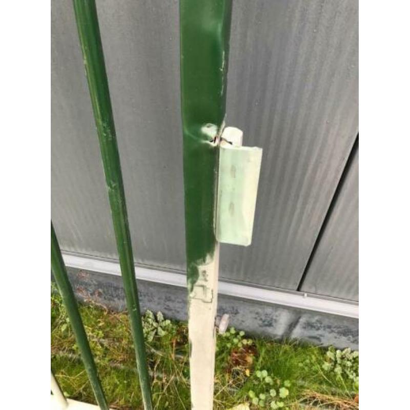 Draaipoort 2 delig 5 m breed 1,75 Hoog incl gaashekwerk