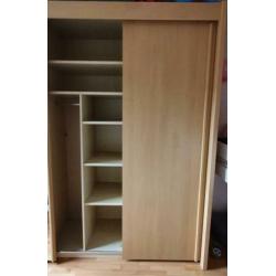 Nette kledingkast L 225 × H 220 x D 65