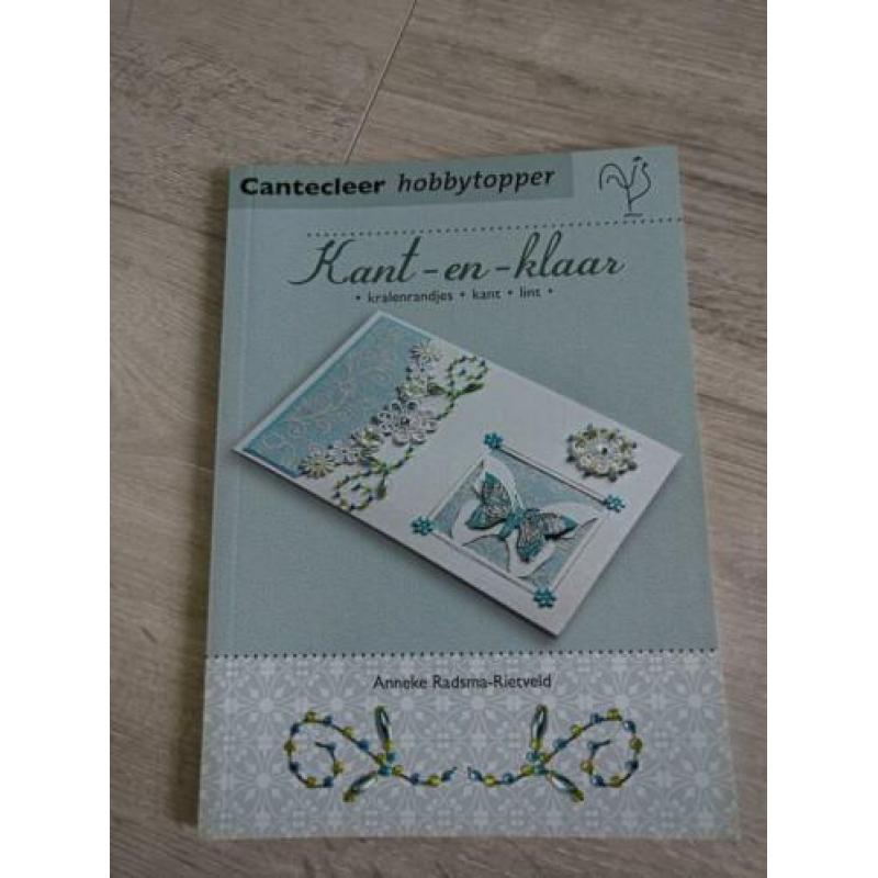 Pakket met 3 boeken over kralen borduren, kralen kaarten
