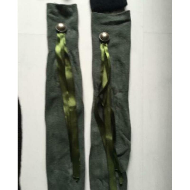 Setje leuke beenwarmers en kousen 35-38