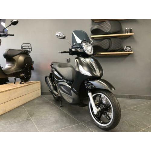 Piaggio Beverly 350 Police Matzwart 2019 GARANTIE! Z.G.A.N.