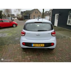 Hyundai i10 1.0i Premium NAVI CRUISE PDC