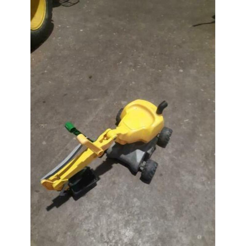 Te koop, traptractor, graafmachine en toebehoren
