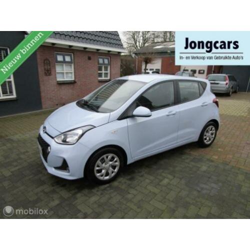 Hyundai i10 1.0i Premium NAVI CRUISE PDC
