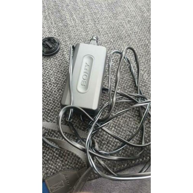 Sony digital 8 video camera recorder type dcr trv 239 e