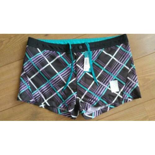 BJÖRN BORG - Mooie dames short mt. S - nieuw