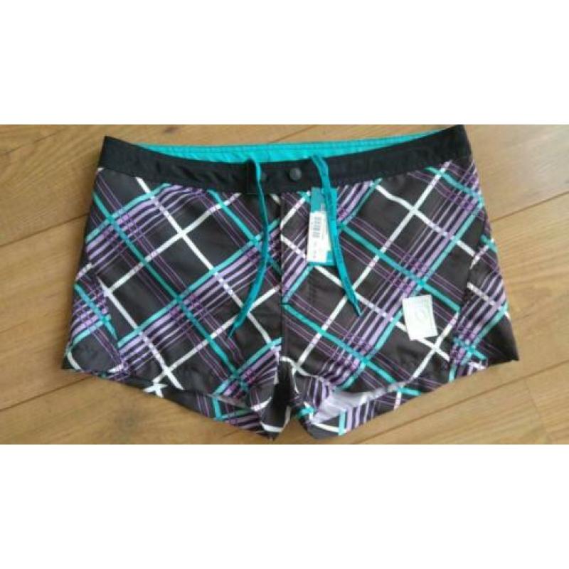 BJÖRN BORG - Mooie dames short mt. S - nieuw