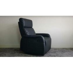 Te koop, 2 zeer mooie (als nieuw) relax Fauteuils.