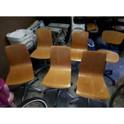 Bureaustoelen / werkkrukken diverse modellen in 1 koop weg..