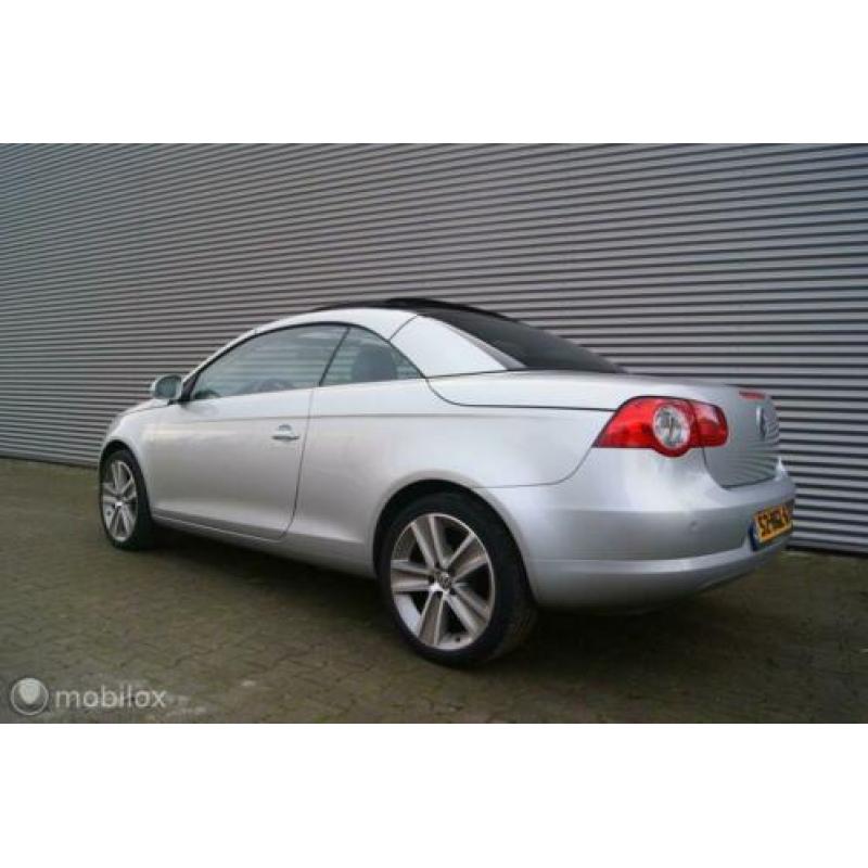 Volkswagen Eos 2.0 TDI AUTOMAAT PANO DAK VOLL OPTIE,S ALLE I