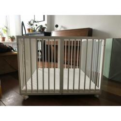 Baby box wit 100x96 cm zo goed als nieuw
