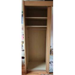 Nette kledingkast L 225 × H 220 x D 65