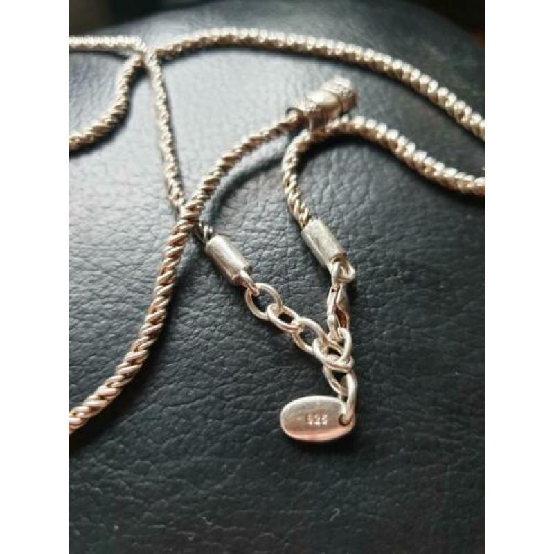Schitterende massieve zilveren Esprit ketting. Mooi!!