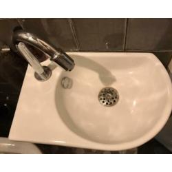 Fontein wastafel toilet
