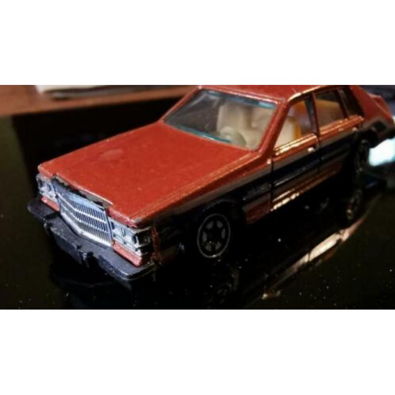 Modelauto Yatming - no 1026 - Cadillac de Ville