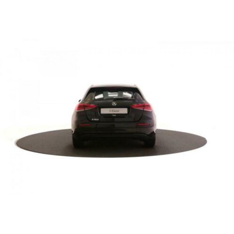 Mercedes-Benz A-Klasse 160 Business Solution | Parkeerpakket