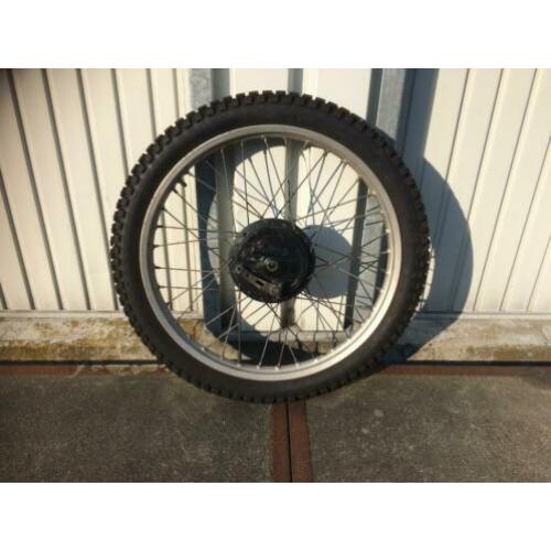 Voorwiel 23inch honda cr?