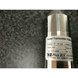 Nieuwe Level transmitter. HydroCer-kabel. VM-6mWK-G90.