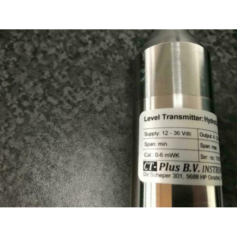 Nieuwe Level transmitter. HydroCer-kabel. VM-6mWK-G90.