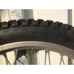 Voorwiel 23inch honda cr?