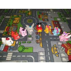 Toet toet auto's, brugdelen&Wegdelen, politie en dierentuin