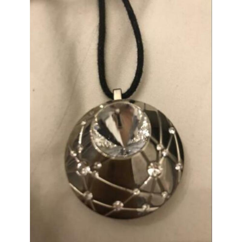 Swarovski ketting met make up! Nieuw en origineel!