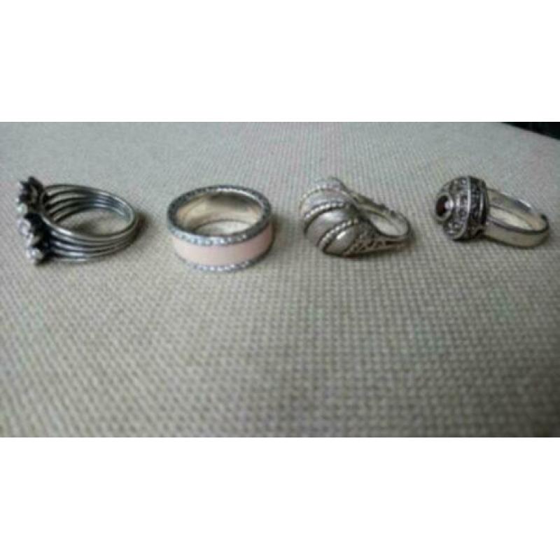 Mooie ringen (2 van Pandora), nieuwstaat, maat 52(16,5)