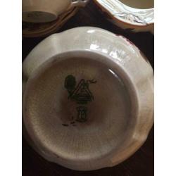 Homeleigh ware servies