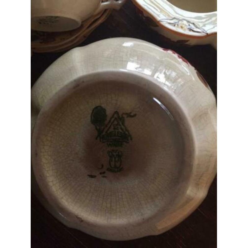 Homeleigh ware servies